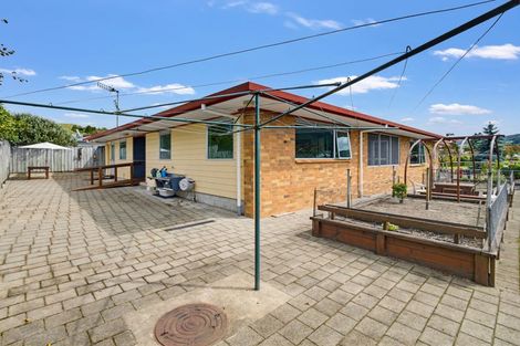 Photo of property in 25 Barraud Place, Pukehangi, Rotorua, 3015