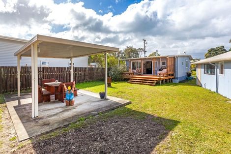 Photo of property in 159 Ocean Beach Road, Tairua, 3508
