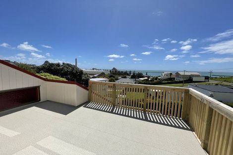 Photo of property in 32b Bayly Road, Moturoa, New Plymouth, 4310