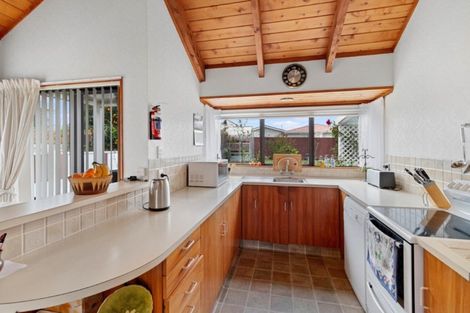 Photo of property in 77 Fairview Road, Katikati, 3129