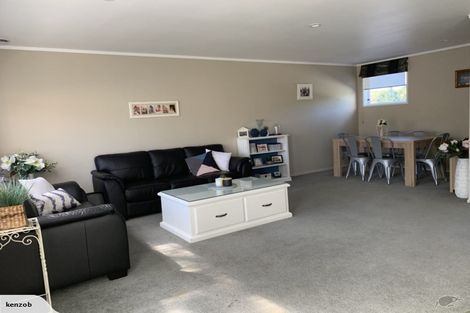 Photo of property in 40b Wingfield Place, Churton Park, Wellington, 6037