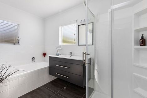 Photo of property in 53 Redvers Drive, Belmont, Lower Hutt, 5010