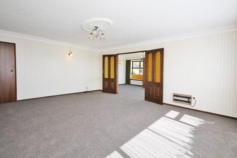 Photo of property in 746 Queens Drive, Waikiwi, Invercargill, 9810