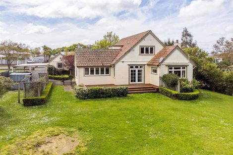 Photo of property in 1 Edward Street, Dannevirke, 4930