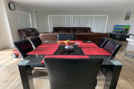 Photo of property in 17 Kapia Drive, Takanini, 2112