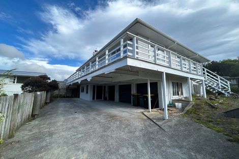 Photo of property in 29 Tirowhanga Road, Paremata, Porirua, 5024