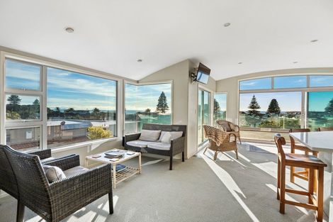 Photo of property in 22 Rita Street, Mount Maunganui, 3116