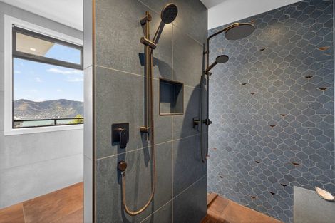 Photo of property in 106 Bayview Road, Charteris Bay, Lyttelton, 8971