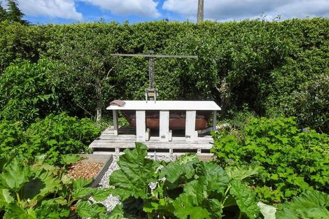 Photo of property in 1275 Centre Road, Henley, Outram, 9073