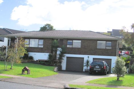Photo of property in 55 Mirrabooka Avenue, Botany Downs, Auckland, 2010