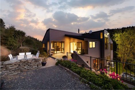 Photo of property in 664a Glenorchy-queenstown, Closeburn, Queenstown, 9371