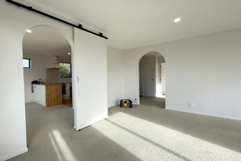 Photo of property in 1/4 Rakino Avenue, Manly, Whangaparaoa, 0930