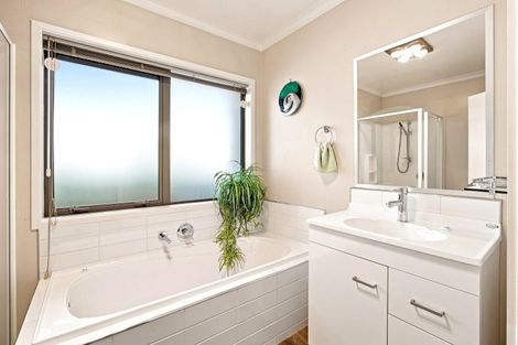 Photo of property in 2/95 Ascot Avenue, North New Brighton, Christchurch, 8083