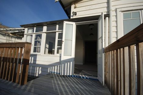 Photo of property in 16 Seaview Terrace, Mount Albert, Auckland, 1025