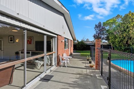 Photo of property in 5c Gilmore Place, Burnside, Christchurch, 8053