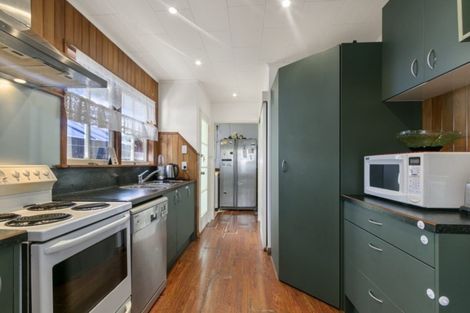 Photo of property in 6 Bexley Grove, Wainuiomata, Lower Hutt, 5014