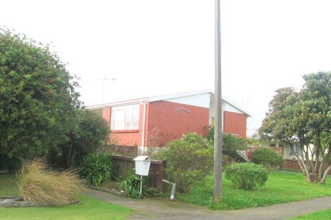Photo of property in 12 Stipulate Place, Ascot Park, Porirua, 5024
