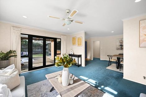 Photo of property in 1 Diomede Glade, Flagstaff, Hamilton, 3210