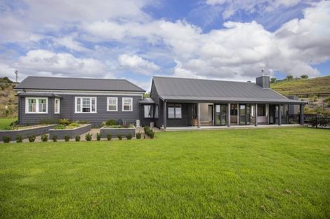 Photo of property in 279 Takatu Road, Tawharanui Peninsula, Matakana, 0986