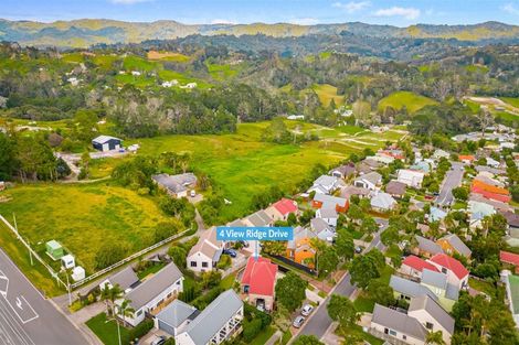 Photo of property in 4 View Ridge Drive, Ranui, Auckland, 0612