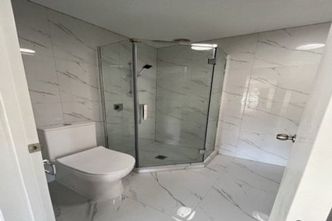 Photo of property in 152 Triangle Road, Massey, Auckland, 0614