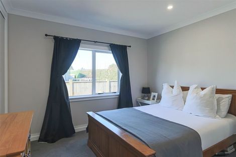 Photo of property in 5 Manatu Lane, Inglewood, 4330