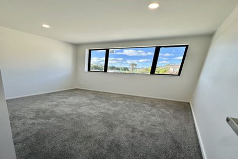 Photo of property in 18 Waka Street, Albany Heights, Auckland, 0632