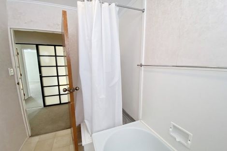 Photo of property in 4/126 Astley Avenue, New Lynn, Auckland, 0600