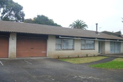 Photo of property in 27 Mack Place, Red Hill, Papakura, 2110