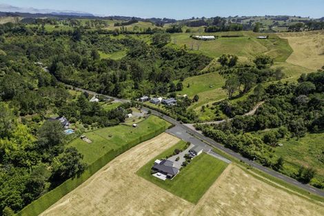 Photo of property in 100 Tebbutt Road, Lower Kaimai, Tauranga, 3171