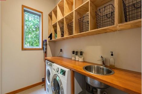 Photo of property in 29a Greenaway Road, Waikanae, 5036