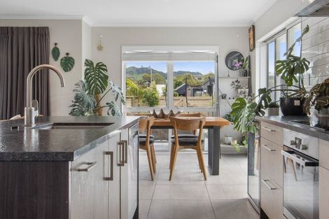 Photo of property in 7 Seafoam Place, Waihi Beach, 3611