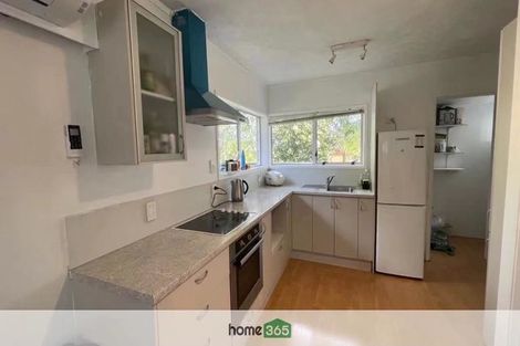 Photo of property in 1/37 Eversleigh Road, Belmont, Auckland, 0622