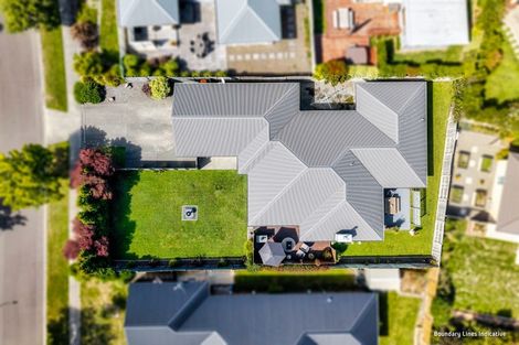 Photo of property in 3 Saint Heliers Grove, Fitzherbert, Palmerston North, 4410