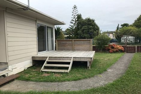 Photo of property in 74 John Walker Drive, Manurewa, Auckland, 2102