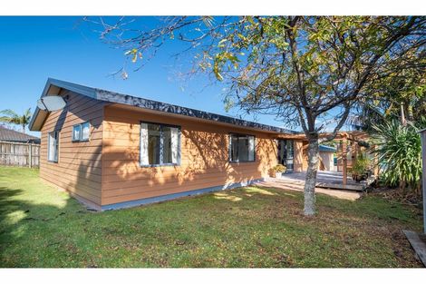 Photo of property in 155 Brian Crescent, Stanmore Bay, Whangaparaoa, 0932