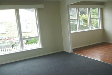 Photo of property in 28 Bellona Place, Cannons Creek, Porirua, 5024