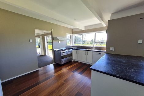 Photo of property in 1005 Dairy Flat Highway, Dairy Flat, Albany, 0792