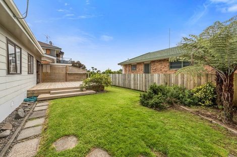 Photo of property in 12b Seaview Road, Otumoetai, Tauranga, 3110