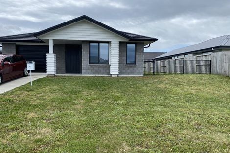 Photo of property in 4 Komata Crescent, Papamoa Beach, Papamoa, 3118