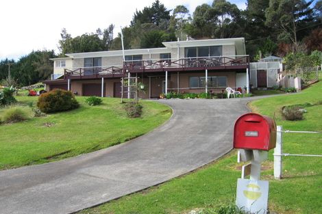 Photo of property in 2013 Whangarei Heads Road, Whangarei Heads, Whangarei, 0174