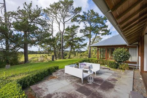 Photo of property in 106 Vaughans Road, Long Bay, Albany, 0792