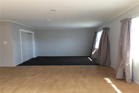 Photo of property in 4 Mildmay Road, Henderson, Auckland, 0610