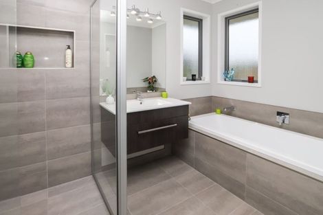 Photo of property in 1 Branca Close, Fitzroy, Hamilton, 3206