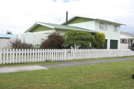 Photo of property in 38 Ward Street, Aramoho, Whanganui, 4500