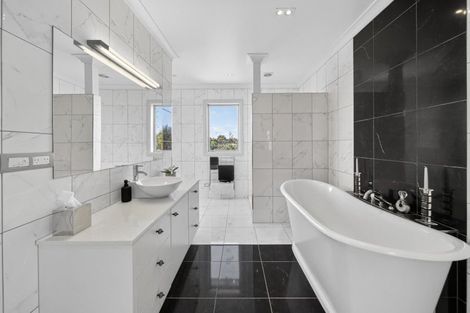 Photo of property in 15 Meadowbank Rise, Bethlehem, Tauranga, 3110