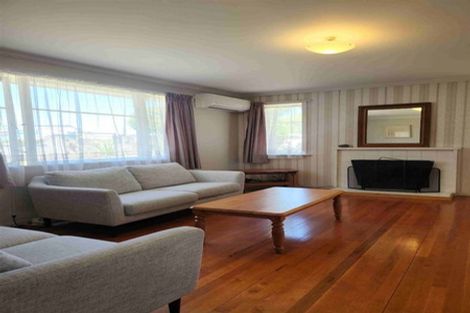 Photo of property in 44 Tawa Crescent, Manurewa, Auckland, 2102