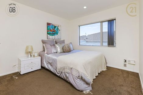 Photo of property in 61a Halver Road, Hillpark, Auckland, 2102