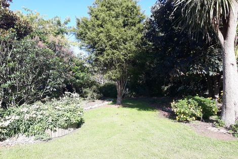 Photo of property in 10 Wi Pere Street, Manakau, Levin, 5573