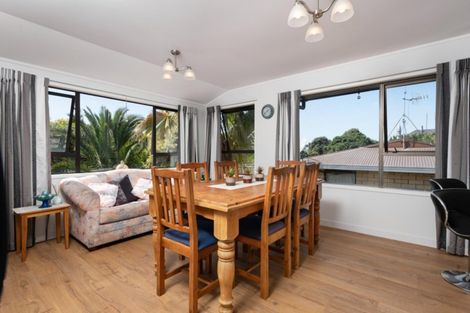 Photo of property in 108 Dickson Road, Papamoa Beach, Papamoa, 3118